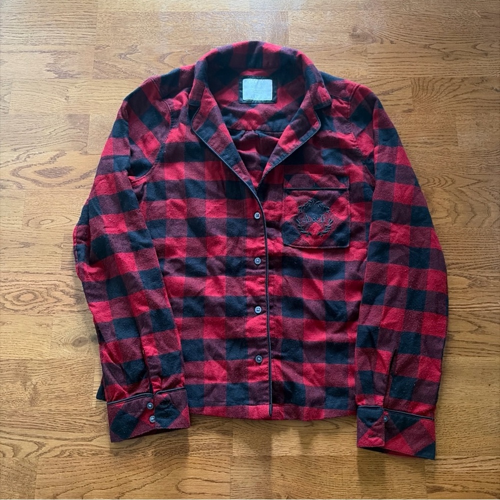 Abercrombie Women's Flannel Sleep Shirt Red Black Plaid Flannel Holiday Pajama